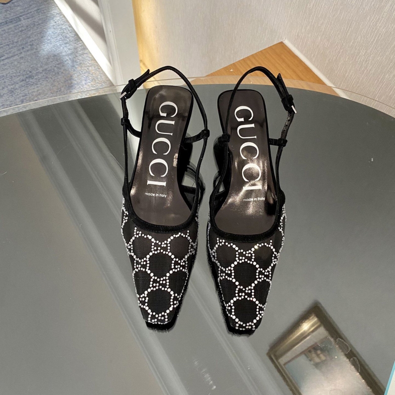 G*u*i high heels